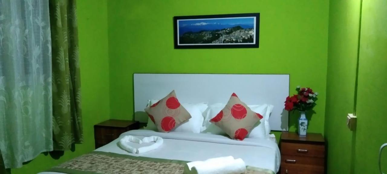 Beverly Hills Home Stay Darjeeling  Eksteriør billede