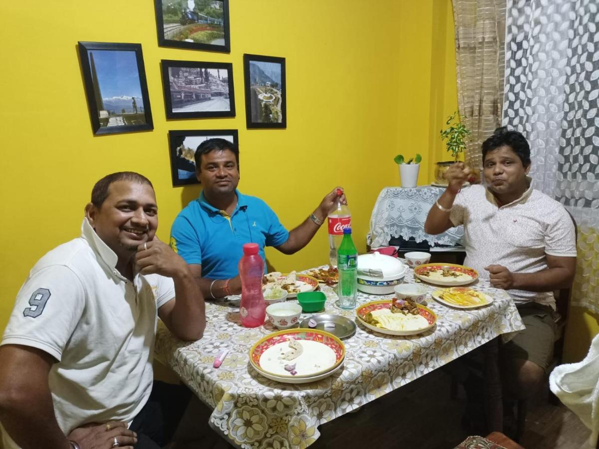 Beverly Hills Home Stay Darjeeling  Eksteriør billede