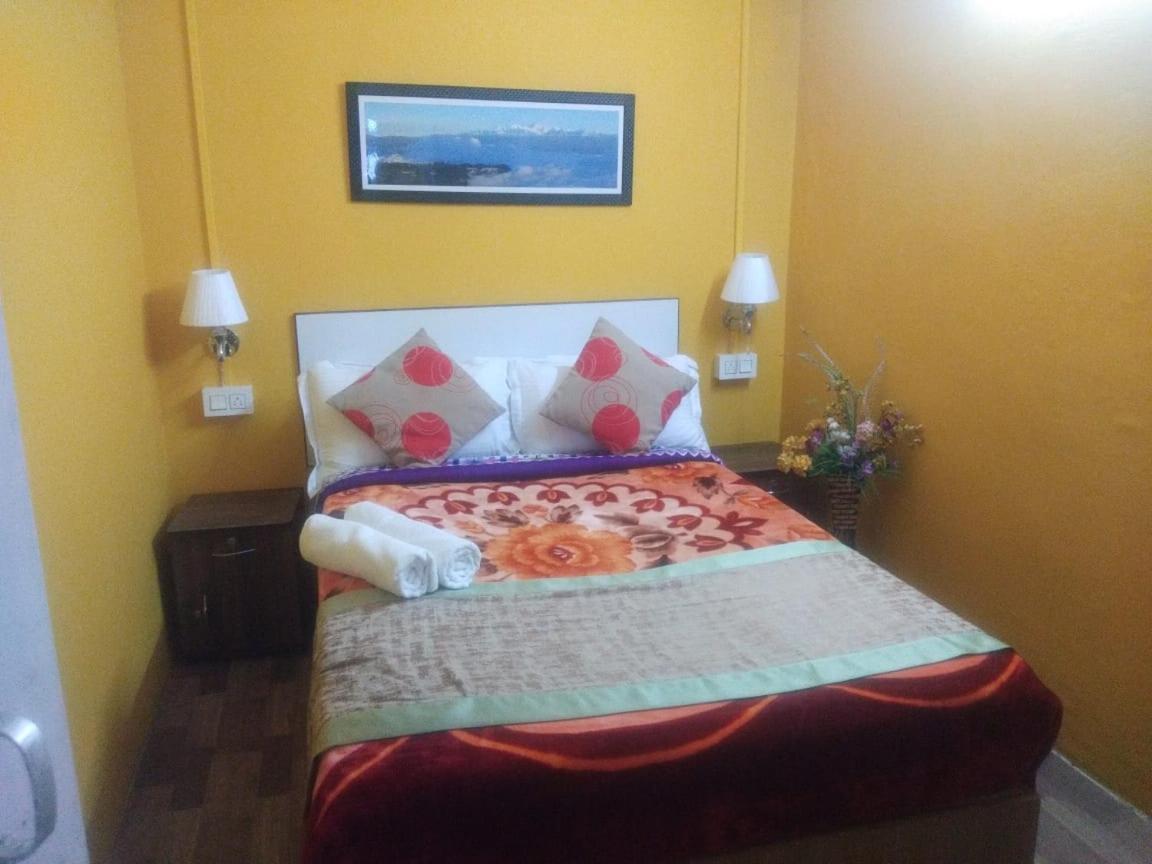 Beverly Hills Home Stay Darjeeling  Eksteriør billede