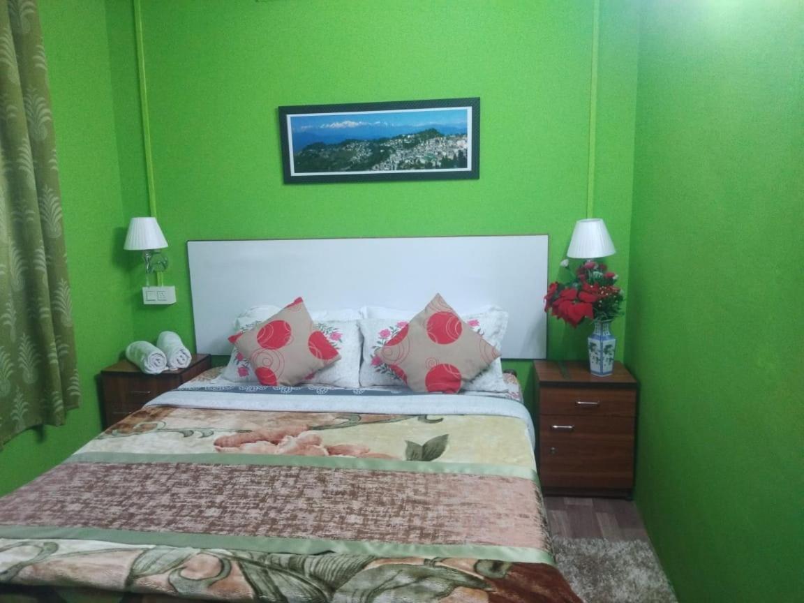 Beverly Hills Home Stay Darjeeling  Eksteriør billede
