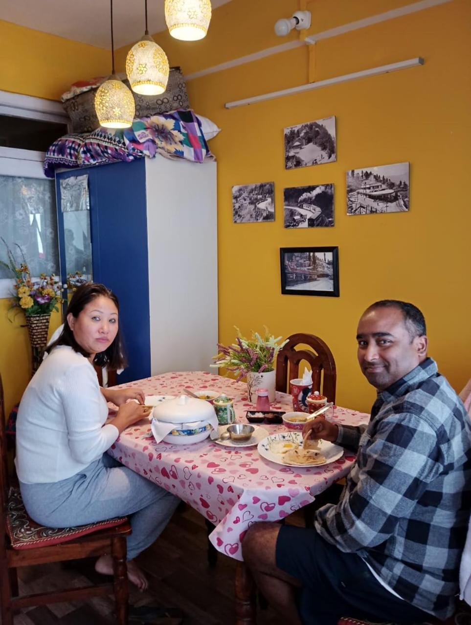 Beverly Hills Home Stay Darjeeling  Eksteriør billede