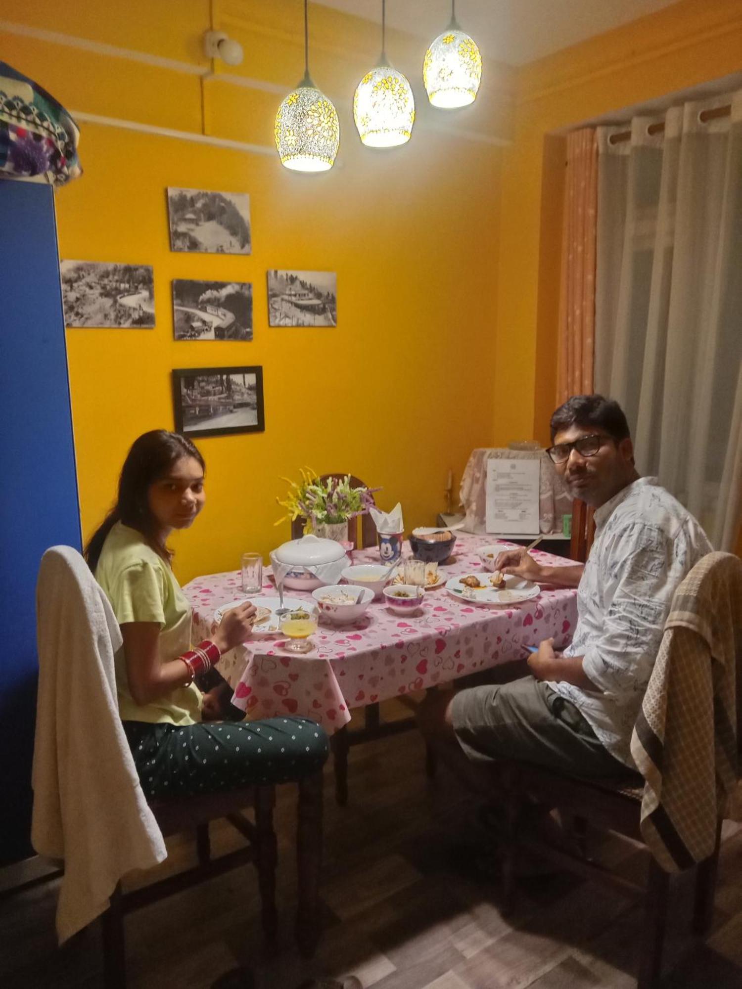 Beverly Hills Home Stay Darjeeling  Eksteriør billede