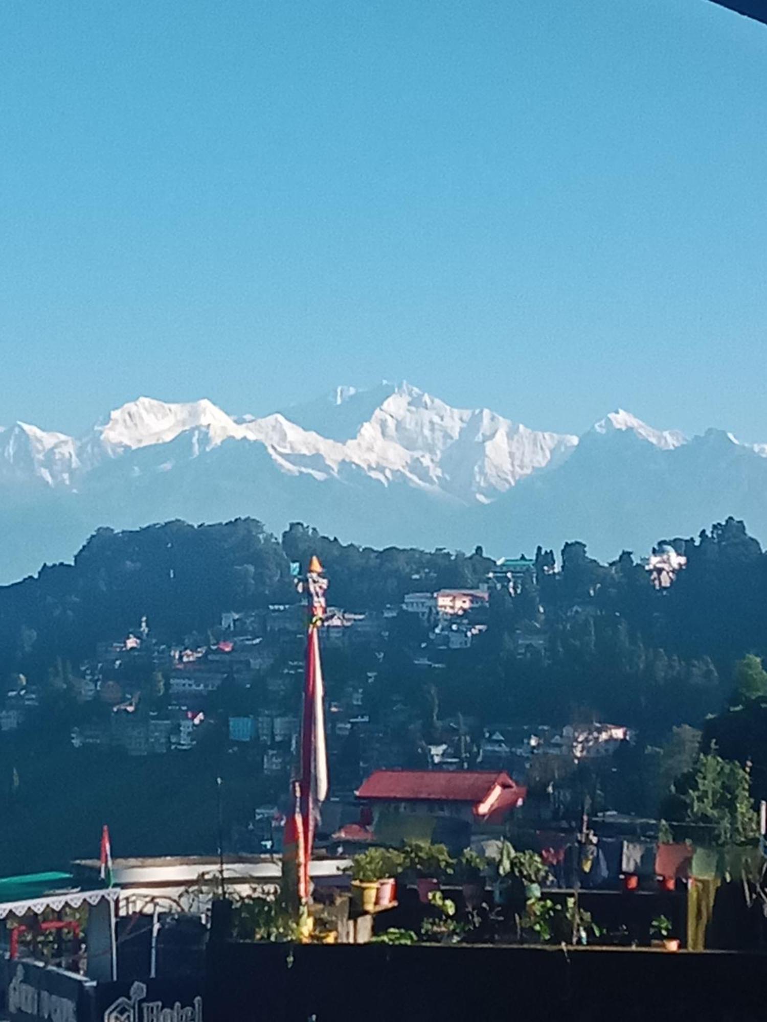 Beverly Hills Home Stay Darjeeling  Eksteriør billede